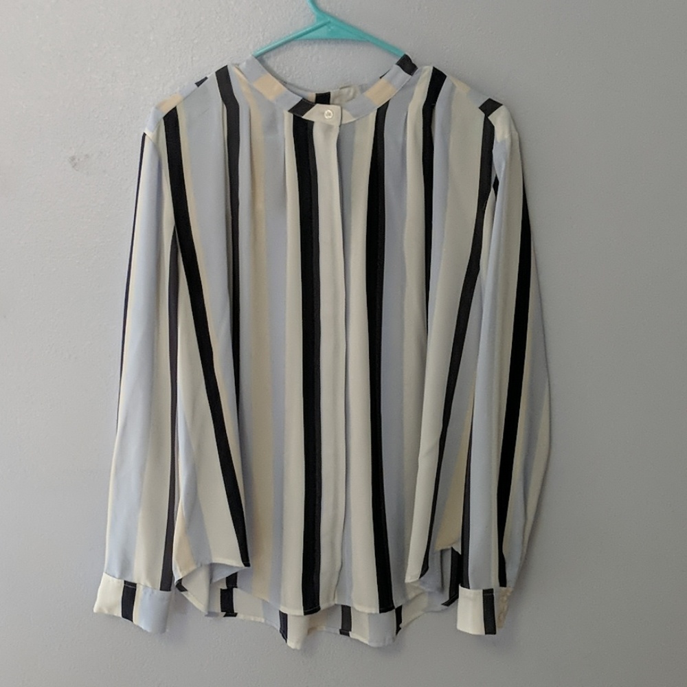 Ann Taylor blue stripped button down shirt